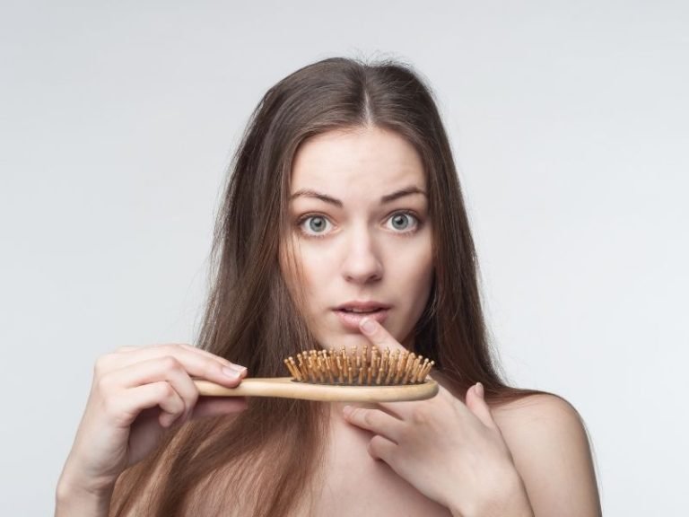 Alopecia feminina com especialista em Curitiba