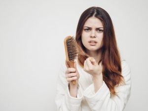 Queda de cabelo feminina em Curitiba