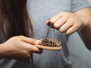 Queda capilar por menopausa em Curitiba